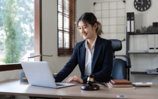 Free Lawyer Advice Hotline