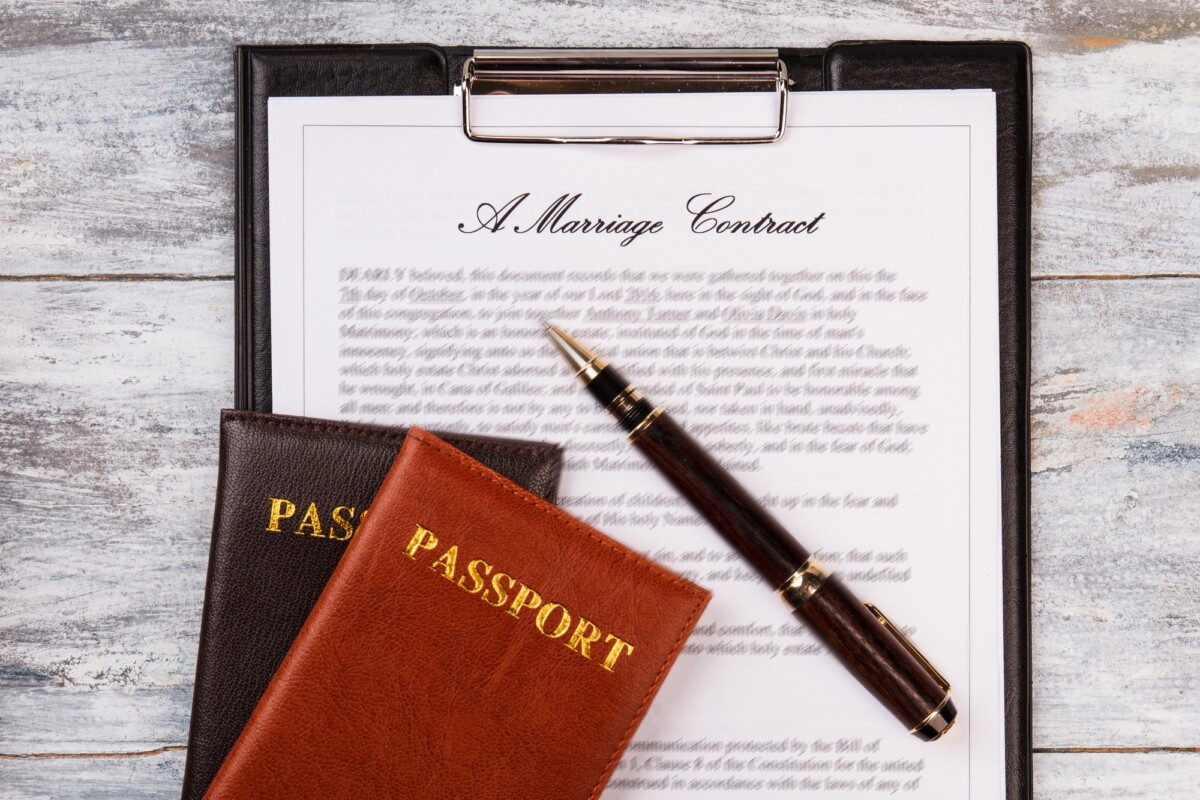 Online Divorce Lawyer Consultation